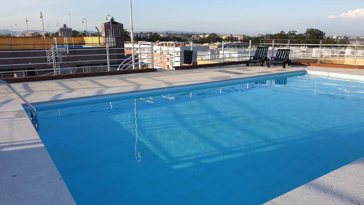 Apart Lisbon Pool Metro Garage Exterior foto
